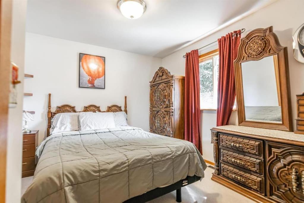 Blissful Retreat In Wisconsin Rapids Villa Bagian luar foto