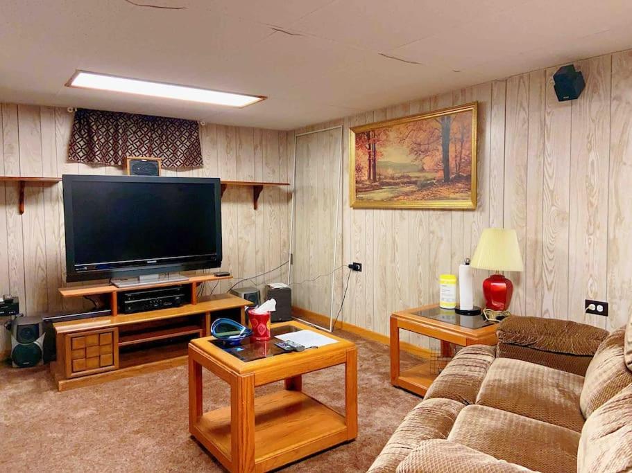 Blissful Retreat In Wisconsin Rapids Villa Bagian luar foto